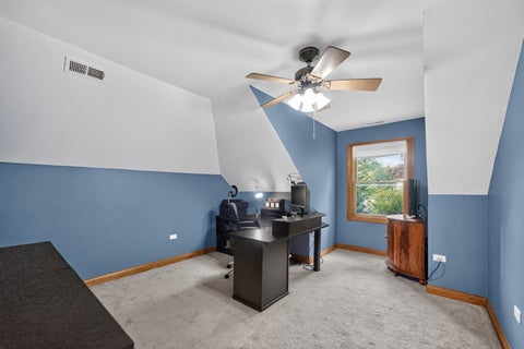 Tiny photo for 408 W Pine Avenue, Roselle, IL 60172 (MLS # 12757130)