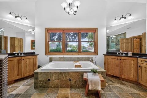 Tiny photo for 408 W Pine Avenue, Roselle, IL 60172 (MLS # 12757130)