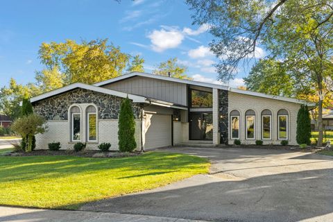 Tiny photo for 797 Oakwood Drive, Frankfort, IL 60423 (MLS # 12506512)