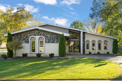 Photo of 797 Oakwood Drive, Frankfort, IL 60423 (MLS # 12506512) Photo of 797 Oakwood Drive, Frankfort, IL 60423 (MLS # 12506512)