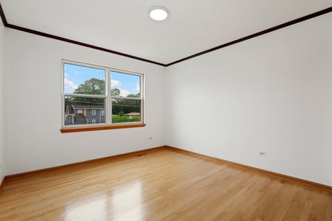 Tiny photo for 8542 Latrobe Avenue, Burbank, IL 60459 (MLS # 12762483)