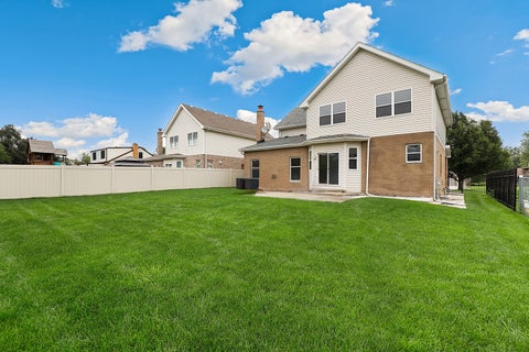 Tiny photo for 8542 Latrobe Avenue, Burbank, IL 60459 (MLS # 12762483)