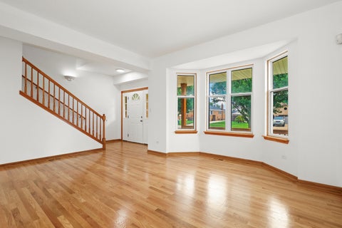 Tiny photo for 8542 Latrobe Avenue, Burbank, IL 60459 (MLS # 12762483)