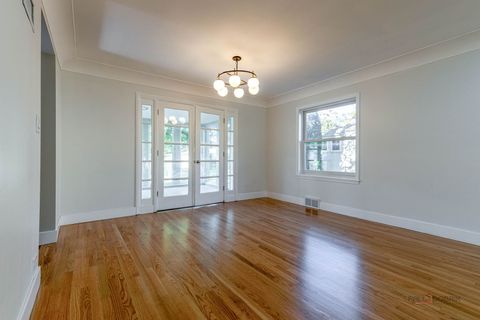 Tiny photo for 7810 Kildare Avenue, Skokie, IL 60076 (MLS # 12535149)