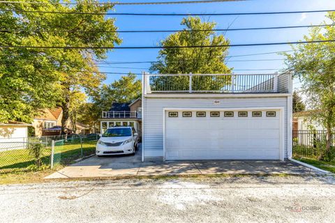 Tiny photo for 7810 Kildare Avenue, Skokie, IL 60076 (MLS # 12535149)