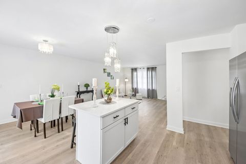 Tiny photo for 10227 Hilltop Drive, Orland Park, IL 60462 (MLS # 12642356)