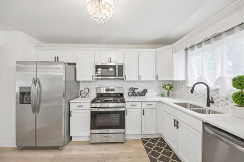 Tiny photo for 10227 Hilltop Drive, Orland Park, IL 60462 (MLS # 12642356)