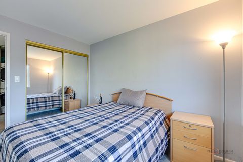 Tiny photo for 4 PARKSIDE Court #12, Vernon Hills, IL 60061 (MLS # 12495466)