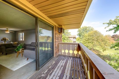 Tiny photo for 4 PARKSIDE Court #12, Vernon Hills, IL 60061 (MLS # 12495466)