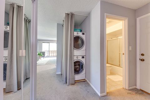 Tiny photo for 4 PARKSIDE Court #12, Vernon Hills, IL 60061 (MLS # 12495466)