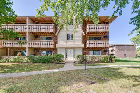 Photo of 4 PARKSIDE Court #12, Vernon Hills, IL 60061 (MLS # 12495466)