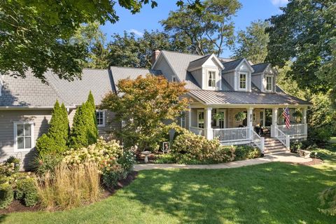 Photo of 7s561 Green Acres Drive, Naperville, IL 60540 (MLS # 12473194)
