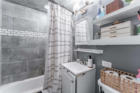 Tiny photo for 8801 S Kilbourn Avenue, Hometown, IL 60456 (MLS # 12780389)