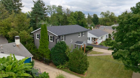 Tiny photo for 829 E Evergreen Street, Wheaton, IL 60187 (MLS # 12776186)