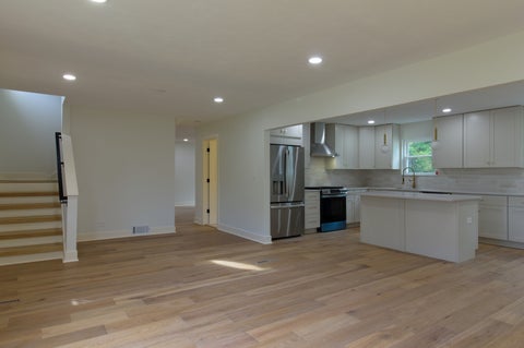 Tiny photo for 829 E Evergreen Street, Wheaton, IL 60187 (MLS # 12776186)