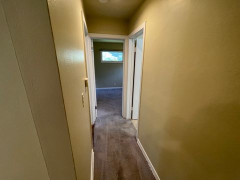 Tiny photo for 11 Shagbark Road, Lake Bluff, IL 60044 (MLS # 12371395)