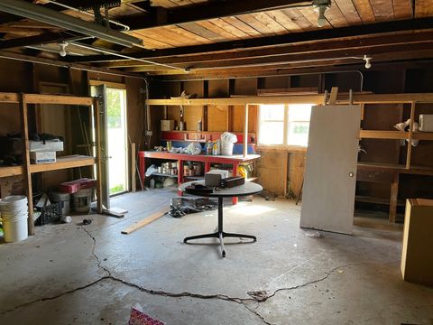 Tiny photo for 11 Shagbark Road, Lake Bluff, IL 60044 (MLS # 12371395)