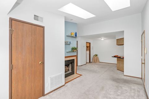 Tiny photo for 1337 E WYNDHAM Circle #208, Palatine, IL 60074 (MLS # 12538582)