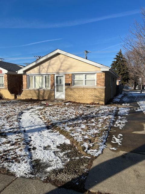 Tiny photo for 5728 W Pershing Road, Cicero, IL 60804 (MLS # 12540237)
