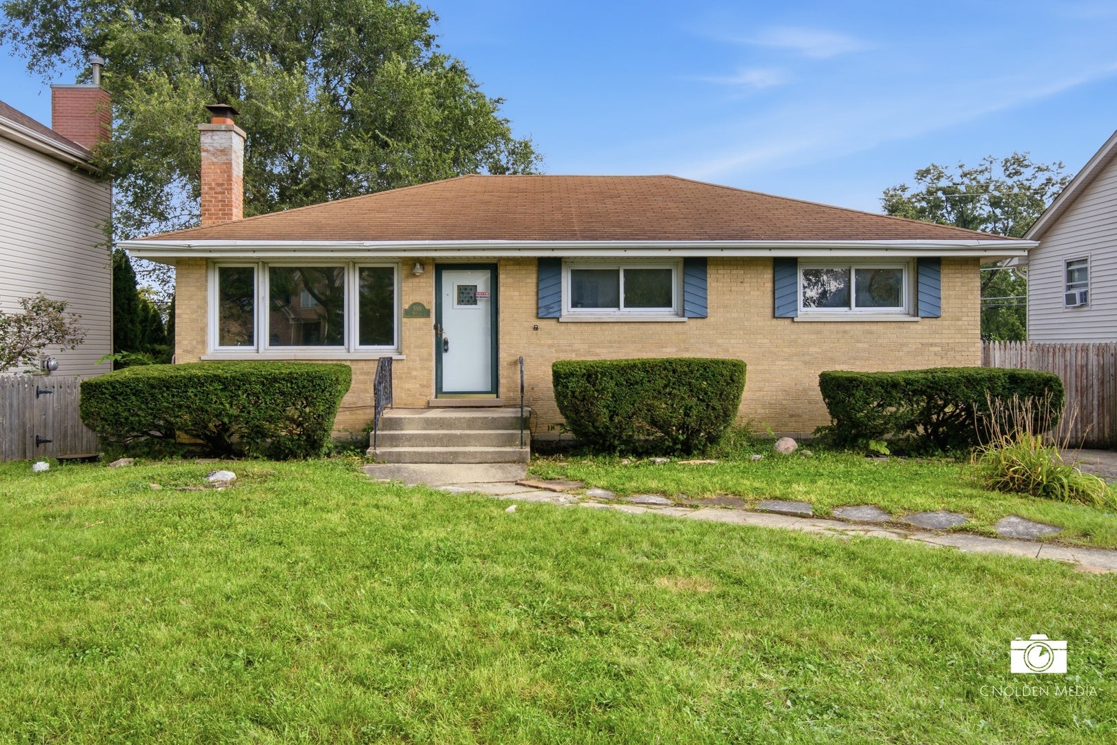 599 N Willow Road