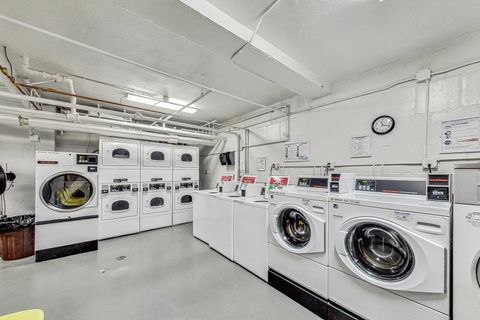 Tiny photo for 431 W OAKDALE Avenue #11A, Chicago, IL 60657 (MLS # 12449506)