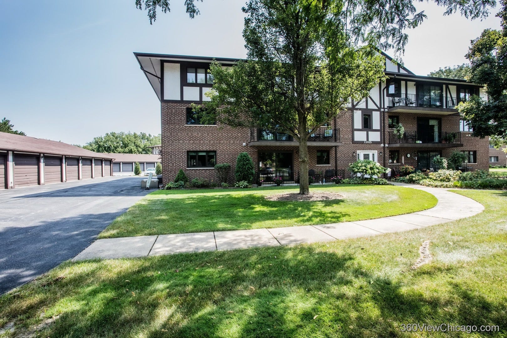 11015 S Theresa Circle 3B