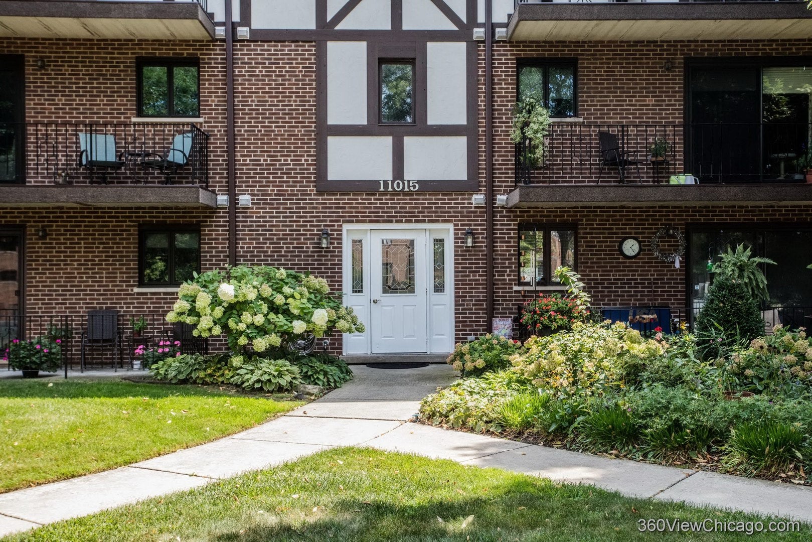 11015 S Theresa Circle 3B