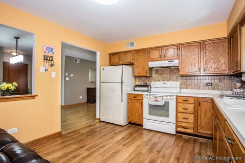 Tiny photo for 11015 S Theresa Circle #3B, Palos Hills, IL 60465 (MLS # 12747766)