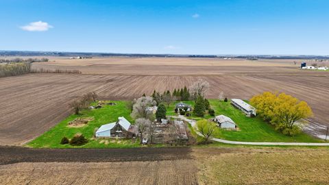 Tiny photo for 18995 N 2300th Avenue, Geneseo, IL 61254 (MLS # 12616106)