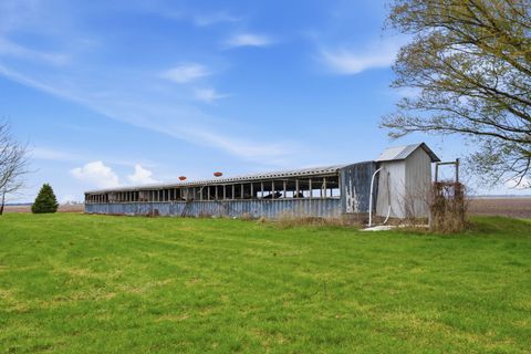 Tiny photo for 18995 N 2300th Avenue, Geneseo, IL 61254 (MLS # 12616106)