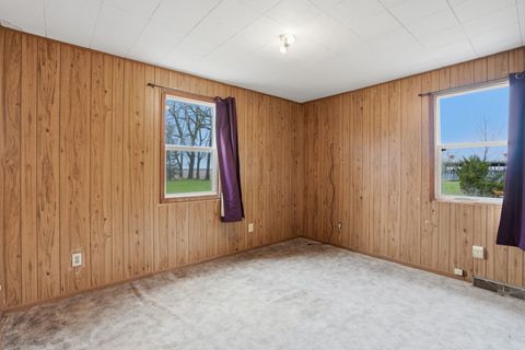 Tiny photo for 18995 N 2300th Avenue, Geneseo, IL 61254 (MLS # 12616106)