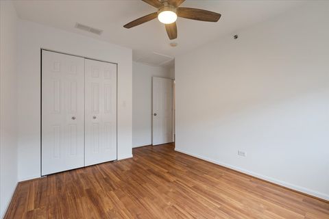 Tiny photo for 183 N East River Road #D3, Des Plaines, IL 60016 (MLS # 12474321)