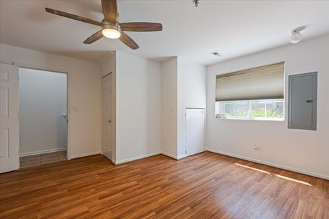 Tiny photo for 183 N East River Road #D3, Des Plaines, IL 60016 (MLS # 12474321)