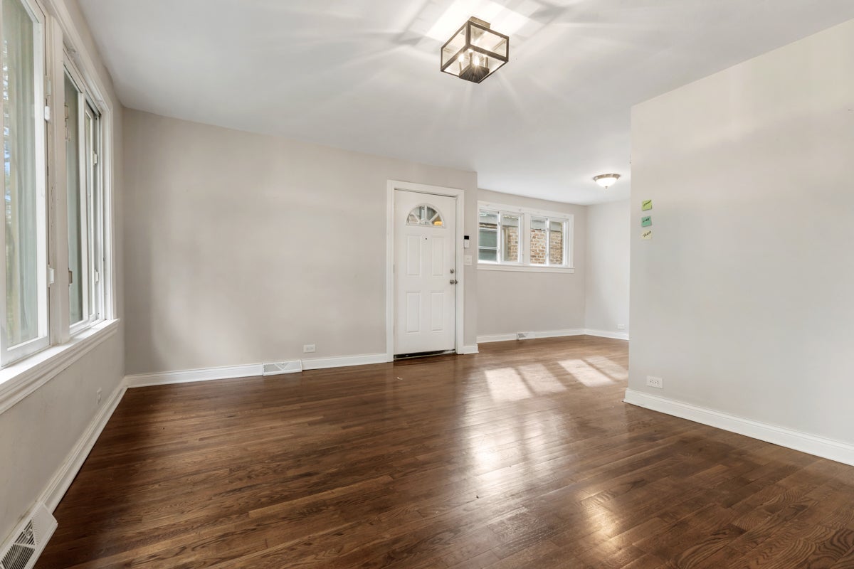 1115 W 110th Street