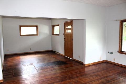 Tiny photo for 426 S Clinton Street, Clinton, IL 61727 (MLS # 12673951)