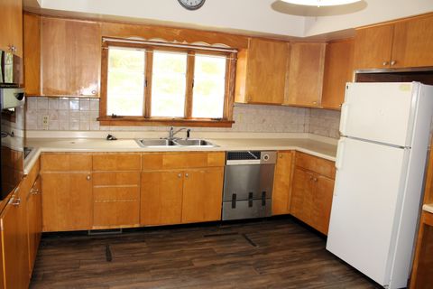 Tiny photo for 426 S Clinton Street, Clinton, IL 61727 (MLS # 12673951)