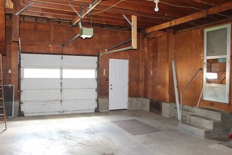 Tiny photo for 426 S Clinton Street, Clinton, IL 61727 (MLS # 12673951)