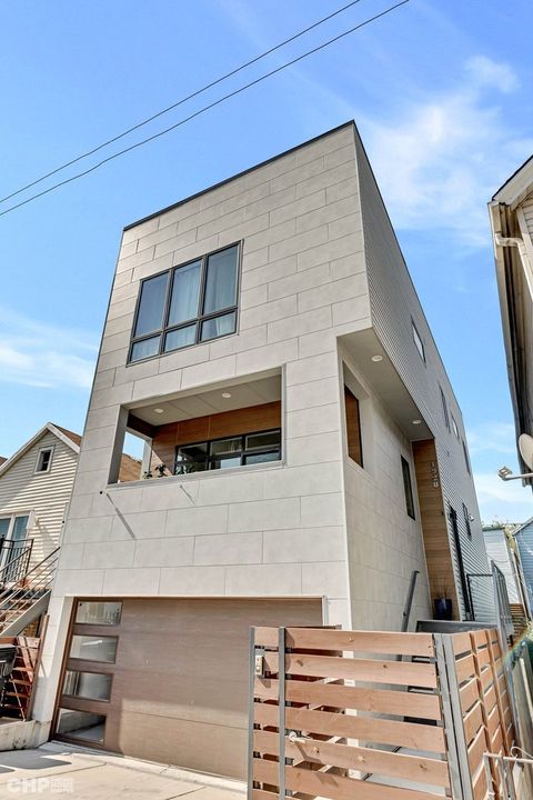 1920 S Shelby Court Chicago IL 60608