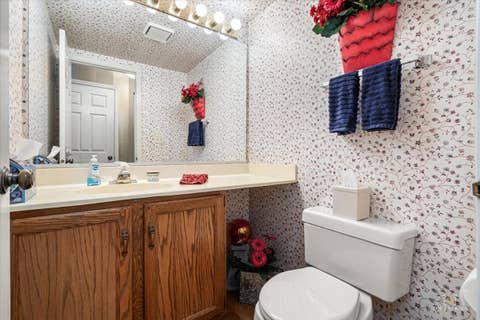 Tiny photo for 1875 Hawk Lane, Elk Grove Village, IL 60007 (MLS # 12708410)