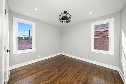 Tiny photo for 10047 S Calumet Avenue, Chicago, IL 60628 (MLS # 12489803)