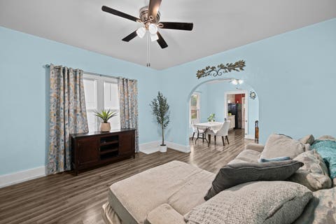 Tiny photo for 922 Madison Street, Davenport, IA 52804 (MLS # 12673628)