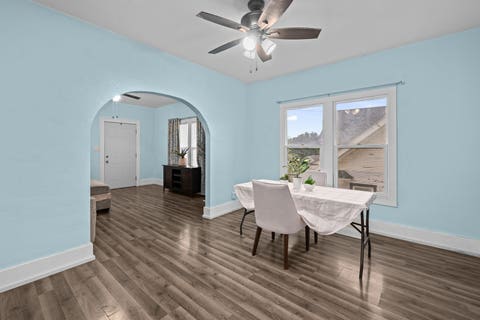 Tiny photo for 922 Madison Street, Davenport, IA 52804 (MLS # 12673628)