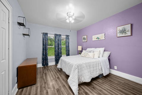 Tiny photo for 922 Madison Street, Davenport, IA 52804 (MLS # 12673628)