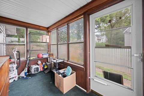 Tiny photo for 922 Madison Street, Davenport, IA 52804 (MLS # 12673628)