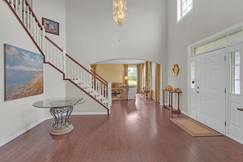 Tiny photo for 28309 W Savannah Trail, Lake Barrington, IL 60010 (MLS # 12604121)
