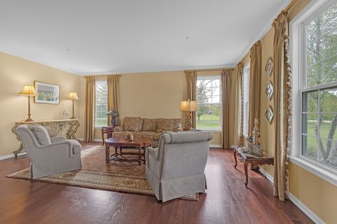 Tiny photo for 28309 W Savannah Trail, Lake Barrington, IL 60010 (MLS # 12604121)