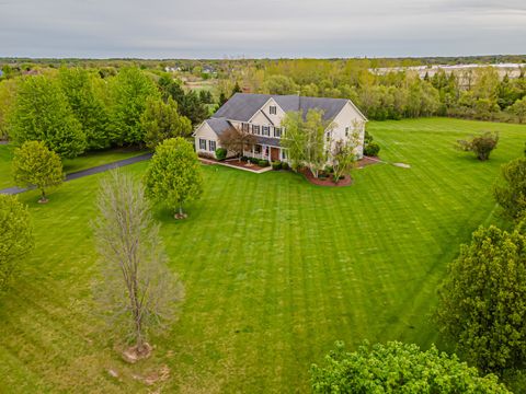 Tiny photo for 28309 W Savannah Trail, Lake Barrington, IL 60010 (MLS # 12604121)