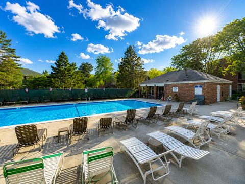 Tiny photo for 520 Biesterfield Road #209, Elk Grove Village, IL 60007 (MLS # 12690442)