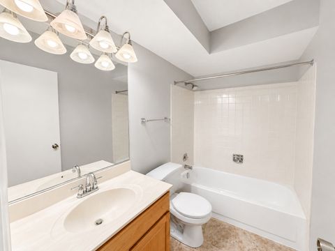 Tiny photo for 520 Biesterfield Road #209, Elk Grove Village, IL 60007 (MLS # 12690442)