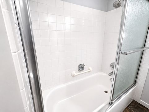 Tiny photo for 520 Biesterfield Road #209, Elk Grove Village, IL 60007 (MLS # 12690442)